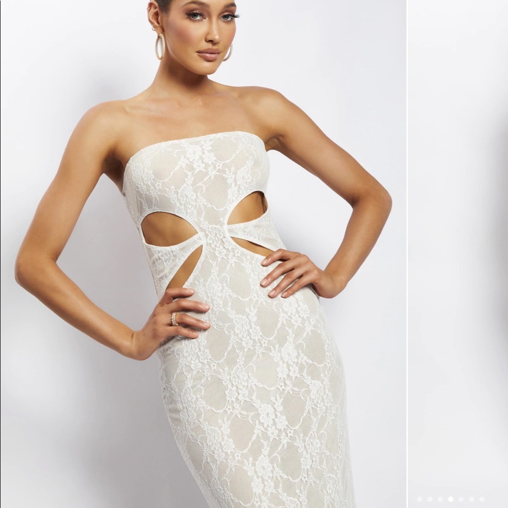 Meshki - 
KRISTA dress
Cut Out Bandeau Maxi Dress - Nude